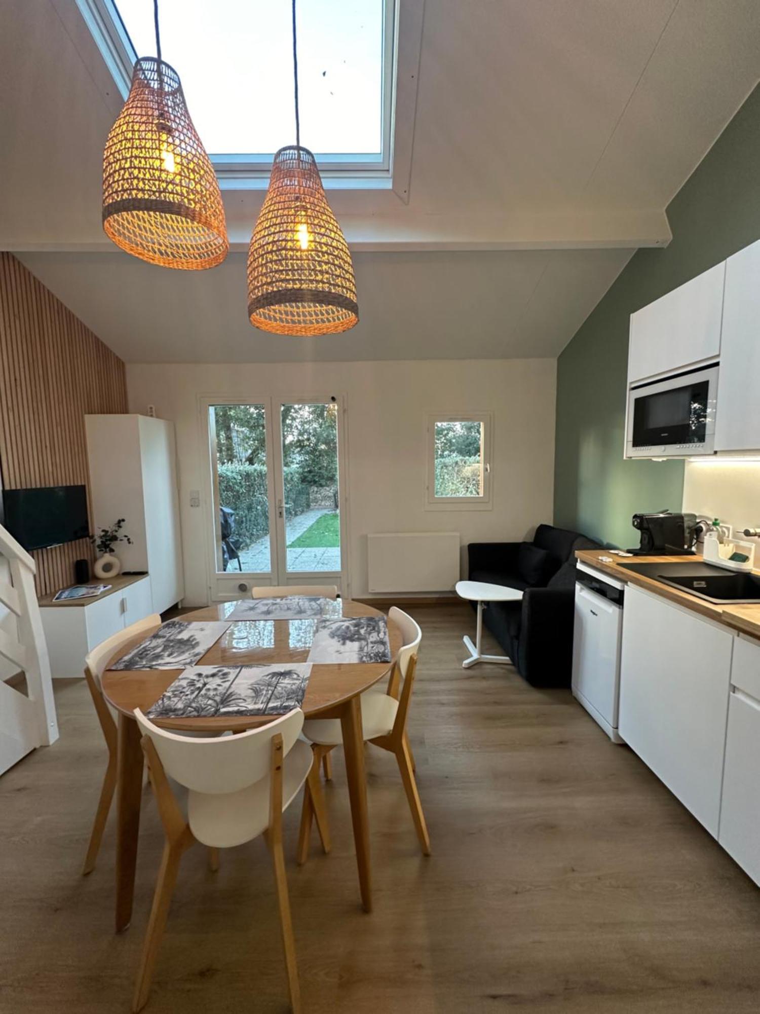 La Kozy - Maison Moderne, Mer, Foret, Piscine - Wifi 생장드몽 외부 사진